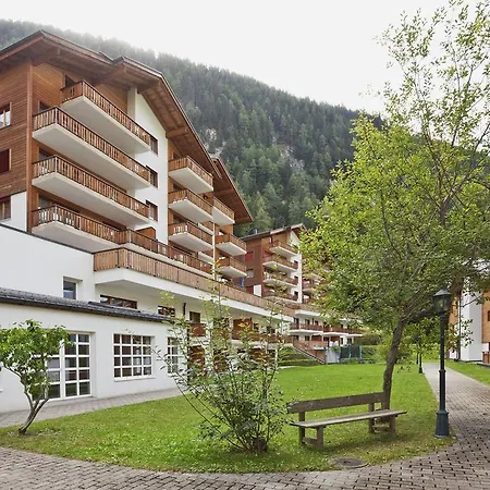 公寓 莱斯奈特赫拉酒店